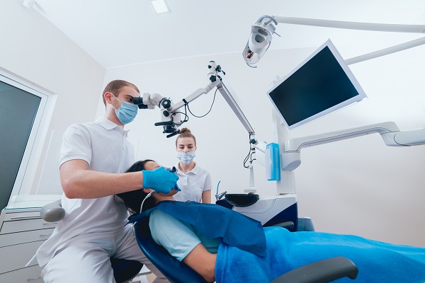 Can A General Dentist Receive Endodontic Training To Perform Periodontic Care?